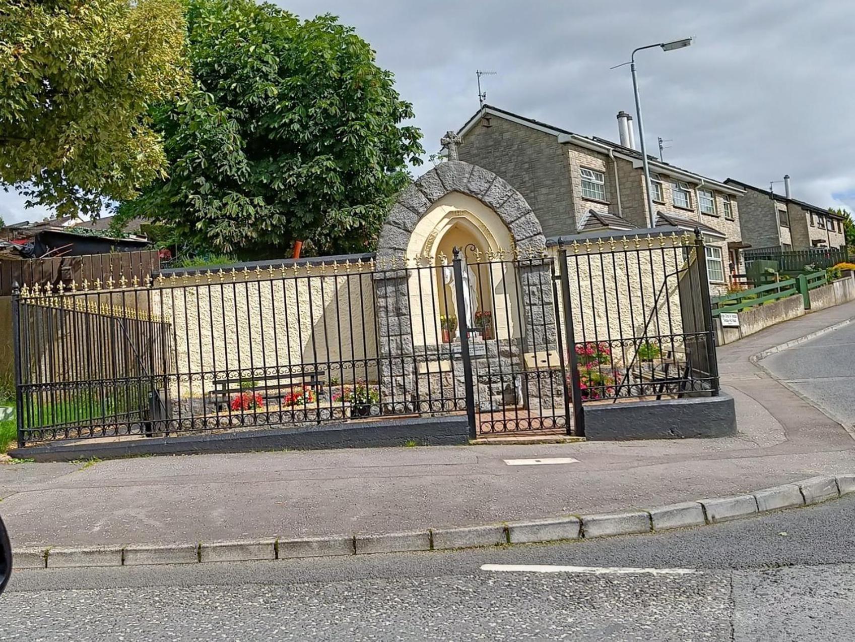 Bluebell House Villa Newry Bagian luar foto
